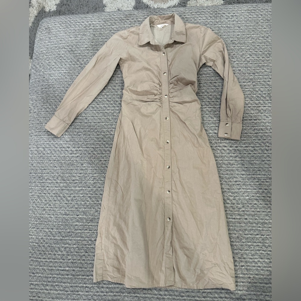 SIM & SAM Taupe Midi Long Sleeve button down Dress